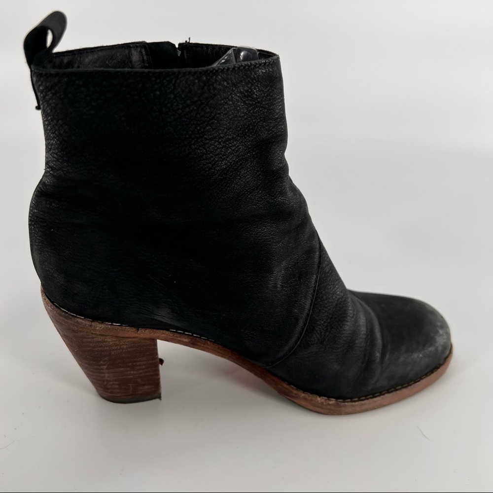 Dolce Vita black suede leather boots shoes 8 - Picture 14 of 14